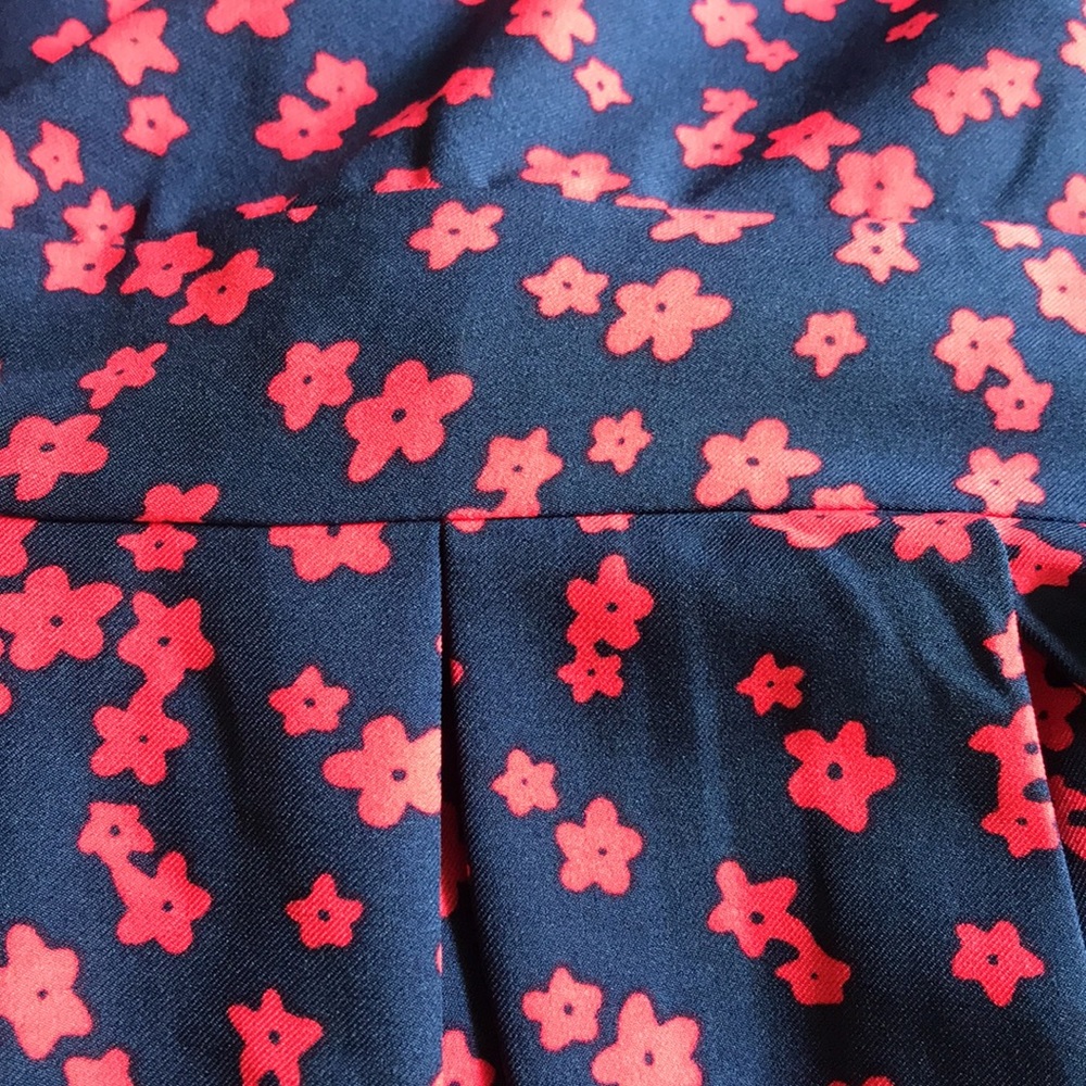 Perfect condition. Pleated midi. - Picture 5 of 7